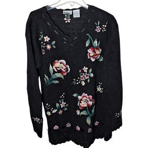 Capacity Women Large Black Knit Embroidered Floral Ribbon 90s Vintage Sweater